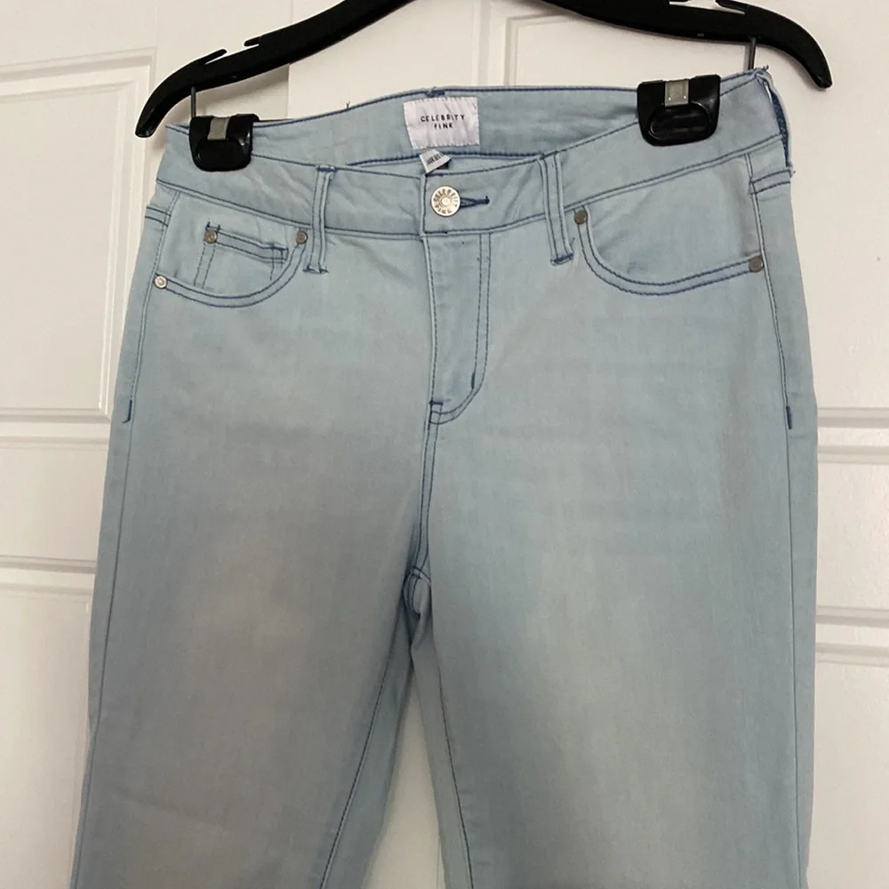 Jeans! - Picture 2 of 4